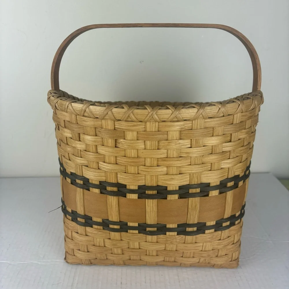 Handcrafted basket for cookbooks with handle-signed by maker